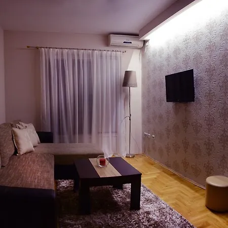 Love Apartment Apartman *