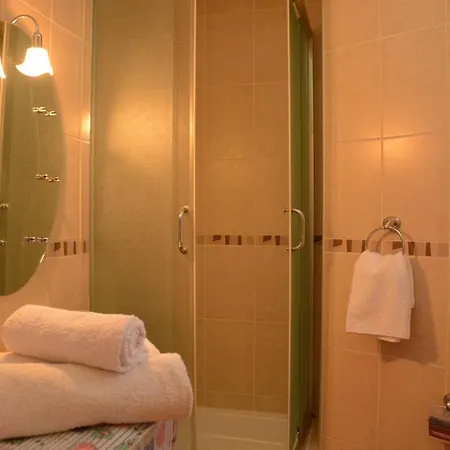 Love Apartment Apartman